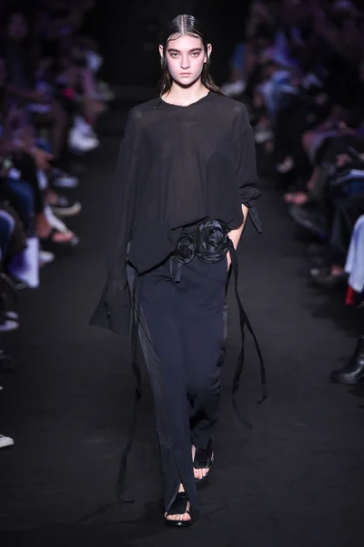 Look 6